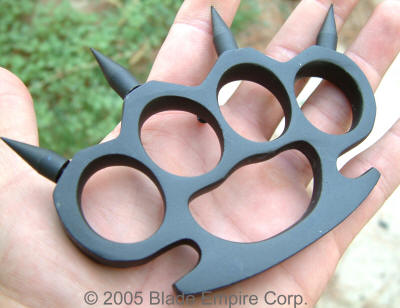 http://www.weapons-universe.com/Brass_Knuckles/Deadly_Spikes_Brass_Knuckles-Large-Black.jpg