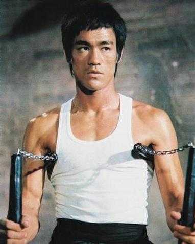 Bruce-Lee-Nunchucks.jpg