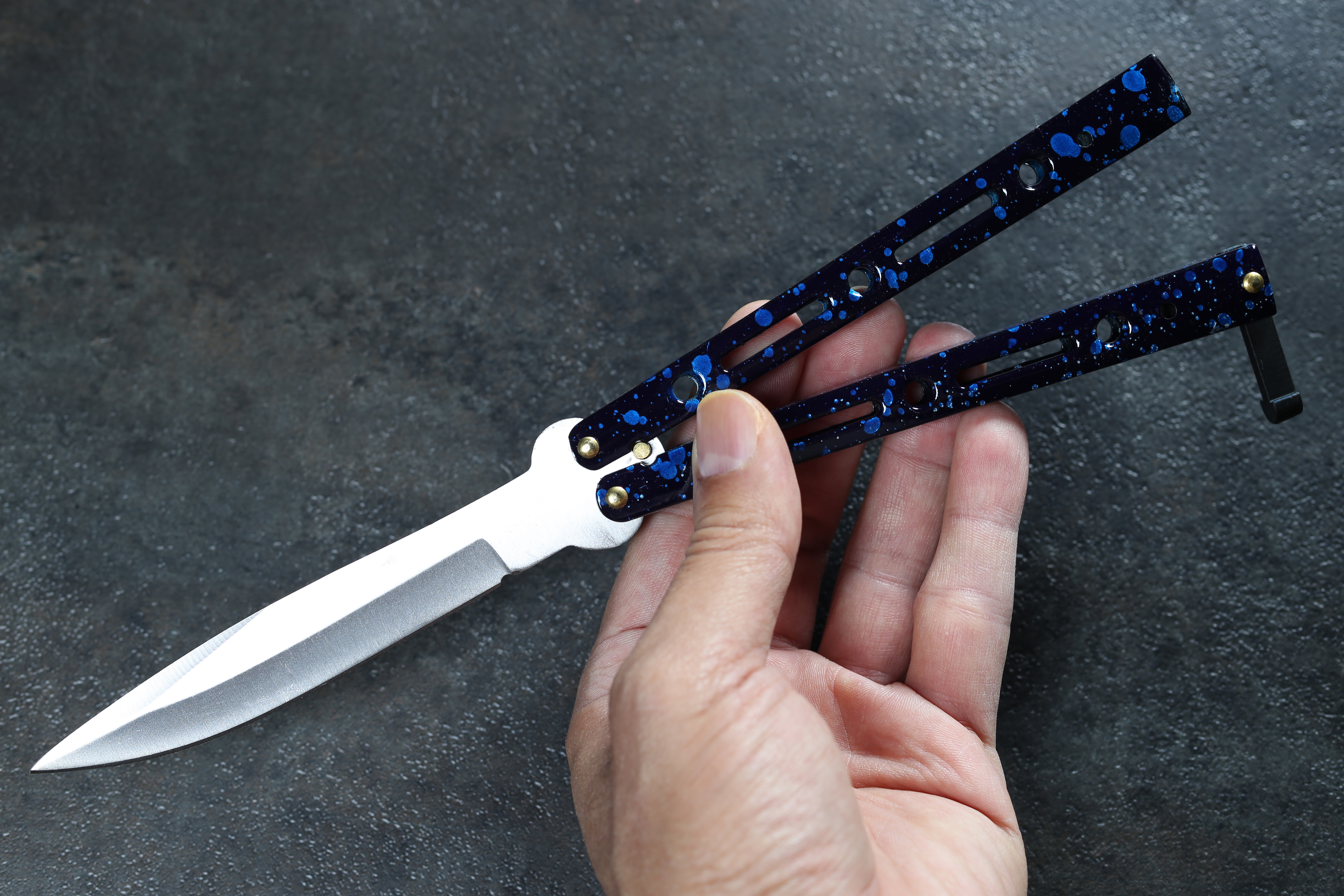 Blue Grunge Butterfly Knife