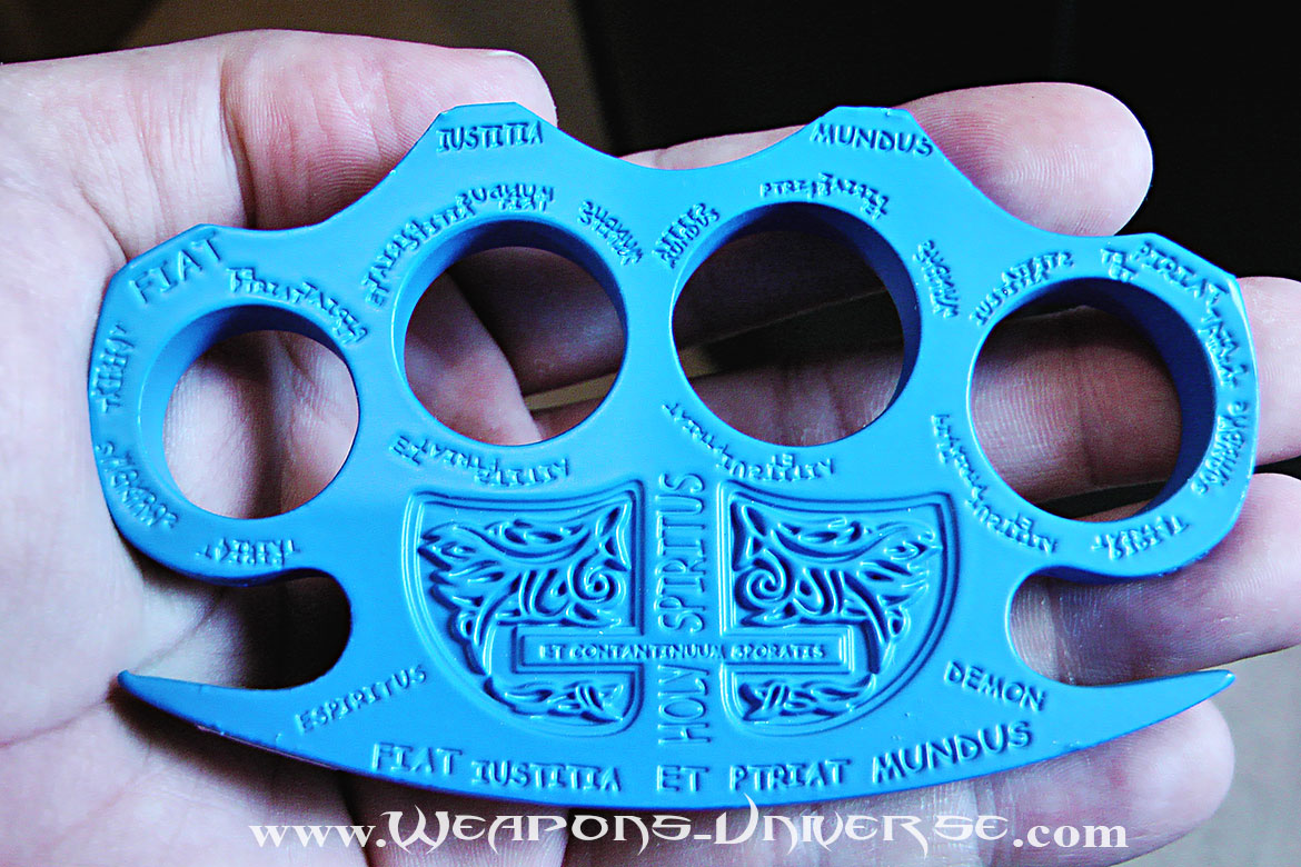 Constantine Brass Knuckles, Baby Blue