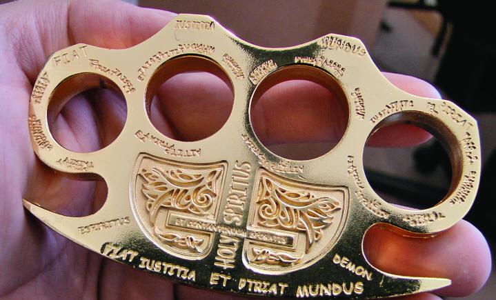 Constantine Brass Knuckles, Gold