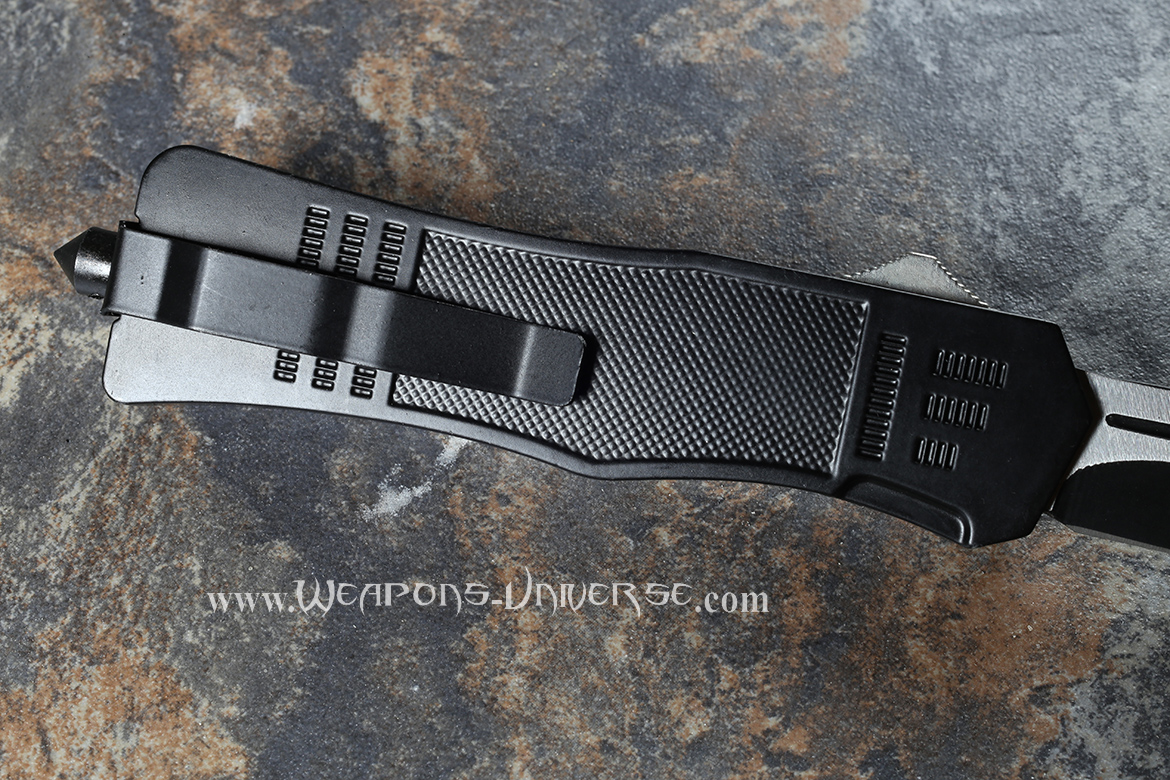 Razorfang Automatic Knife