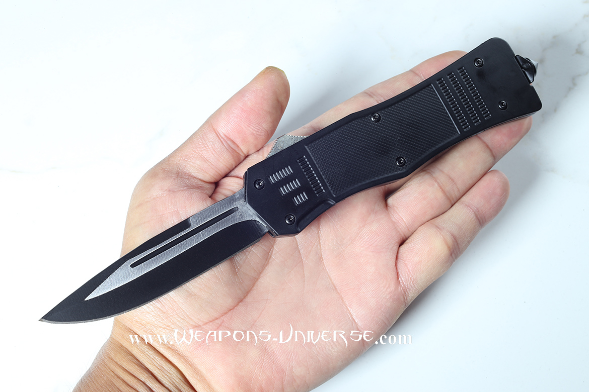 Razorfang OTF Automatic Knife