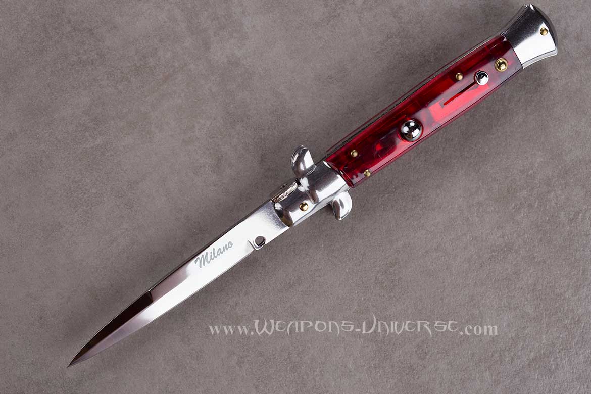Red Switchblade